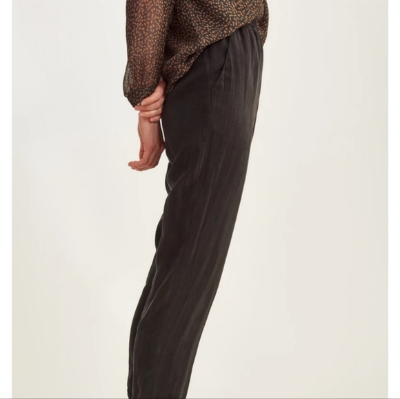 EUC Amour Vert Henri Cupro Jogger Black size S - Picture 3 of 11